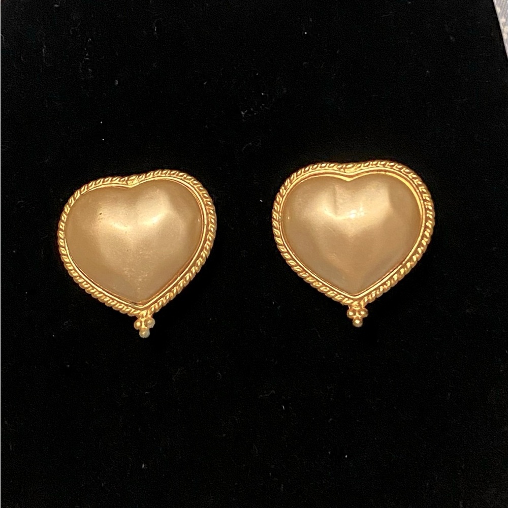 Clip on gold heart shaped earrings